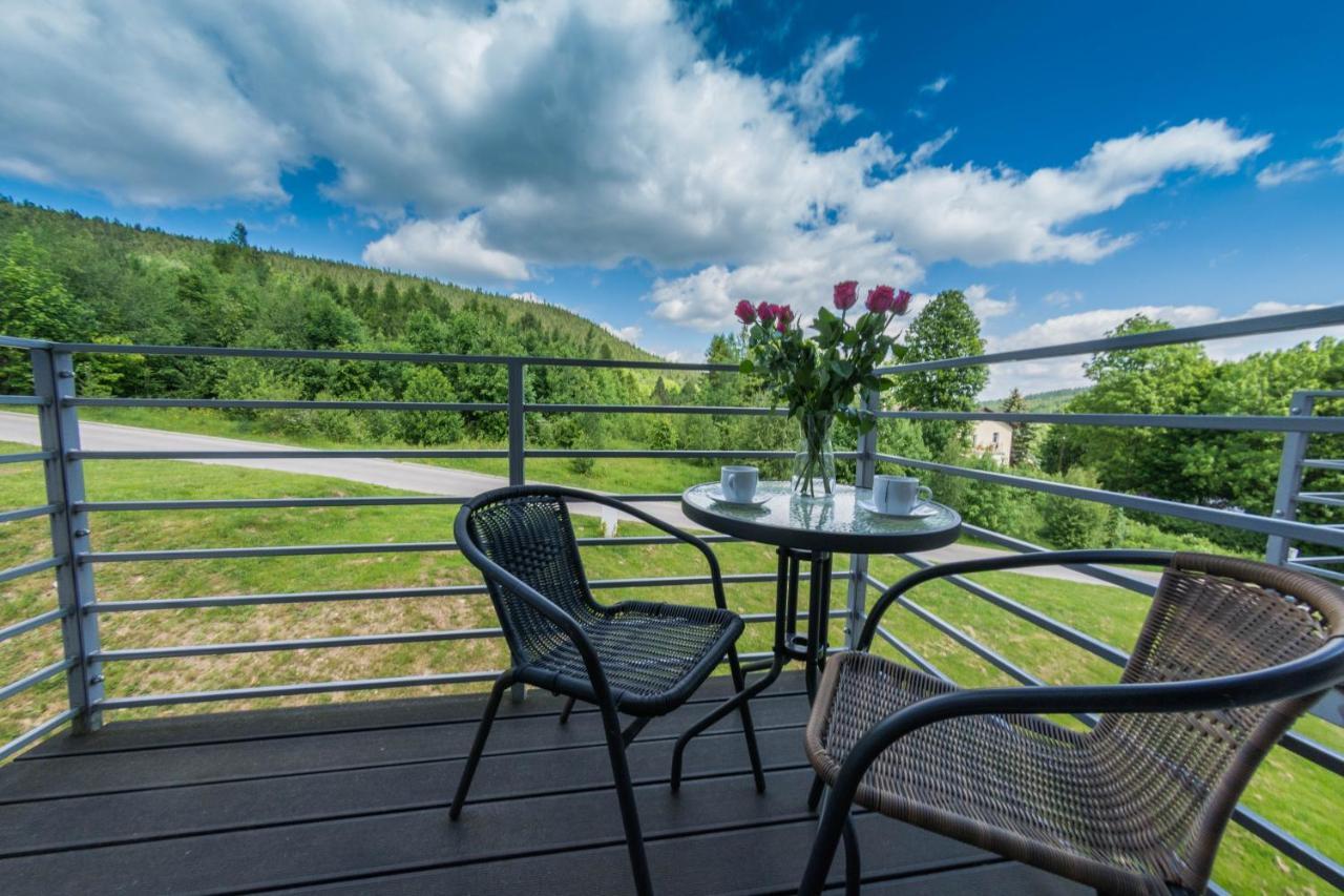 Apartamenty Izerskie - Ul. Cicha 13H-I Świeradów-Zdrój Dış mekan fotoğraf
